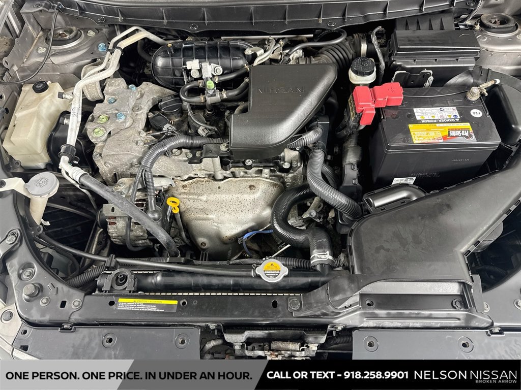 Used 2013 Nissan Rogue SV w/ Premium Pkg AWD/4WD image 29
