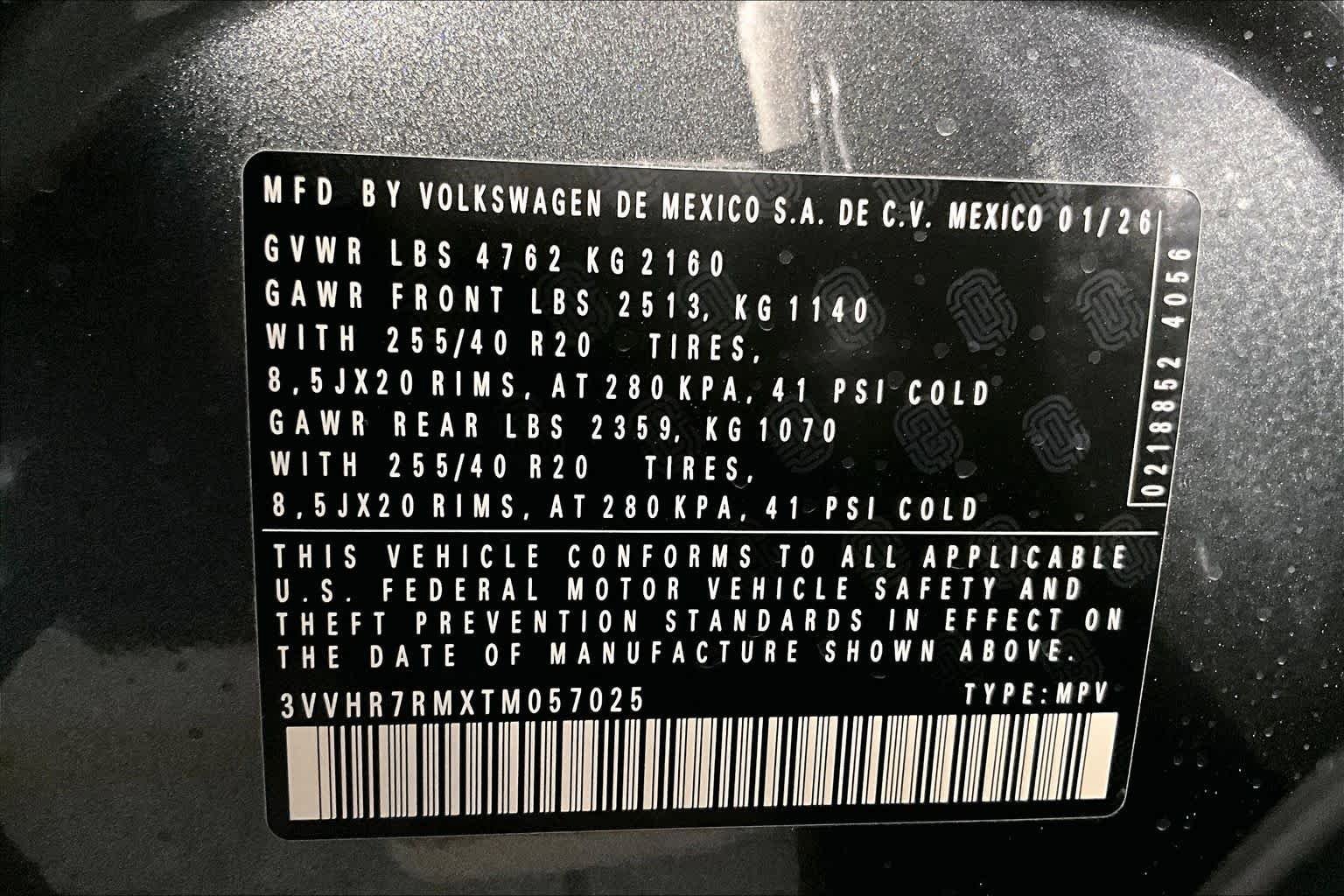 New 2026 Volkswagen Tiguan SE R-Line FWD image 18