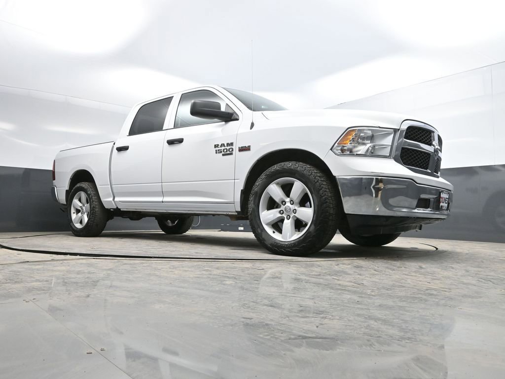 Used 2023 RAM 1500 Classic SLT image 28