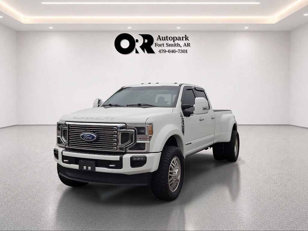 Used 2022 Ford F450 Platinum w/ FX4 Off-Road Package AWD/4WD image 2