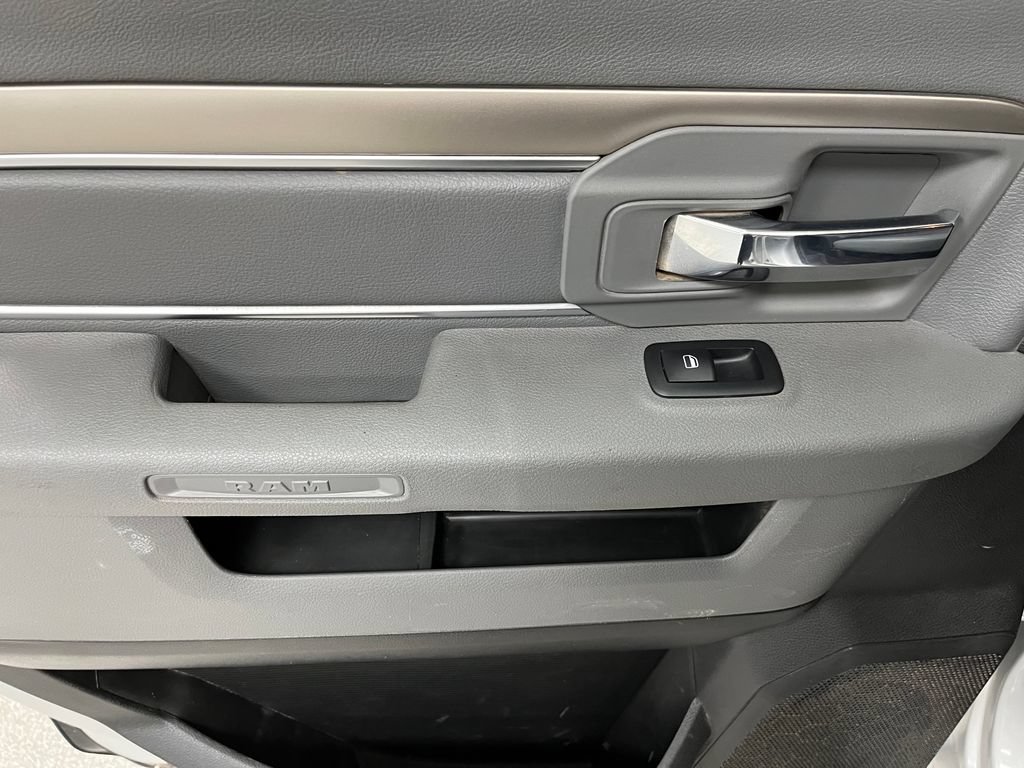 Used 2018 RAM 1500 Big Horn AWD/4WD image 43