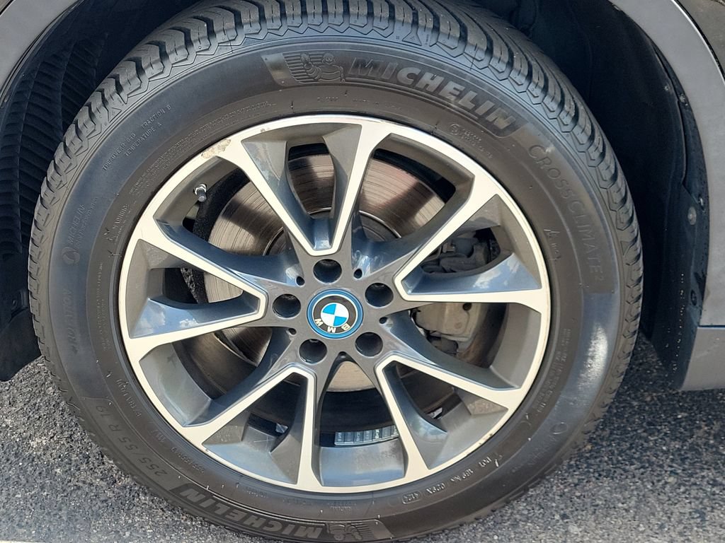 Used 2018 BMW X5 xDrive40e AWD/4WD image 24