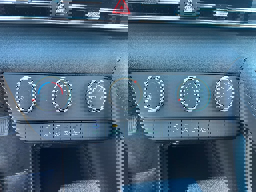 New 2026 Hyundai Elantra SE image 20