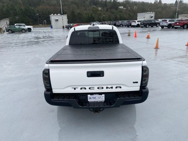 Used 2023 Toyota Tacoma TRD Off-Road image 8