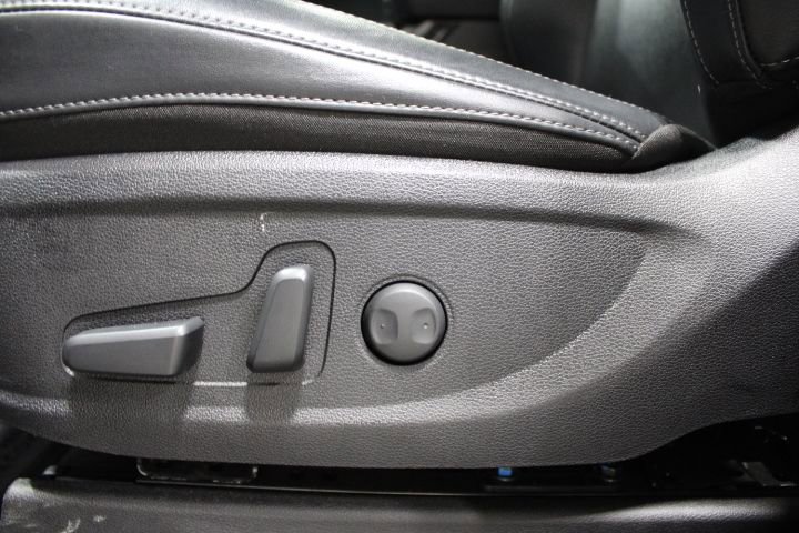 Used 2025 Kia Telluride S AWD/4WD image 21