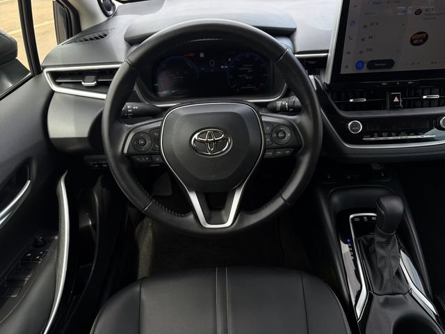 Used 2026 Toyota Corolla XLE FWD image 15