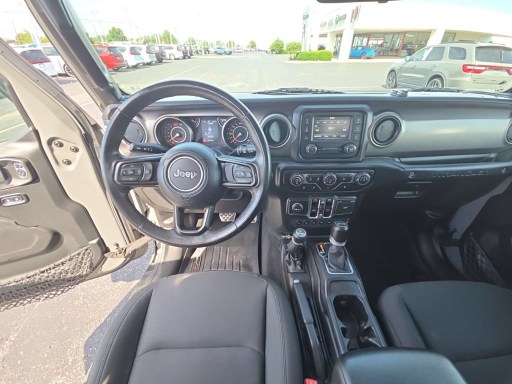 Used 2019 Jeep Wrangler Unlimited Sport S AWD/4WD image 39