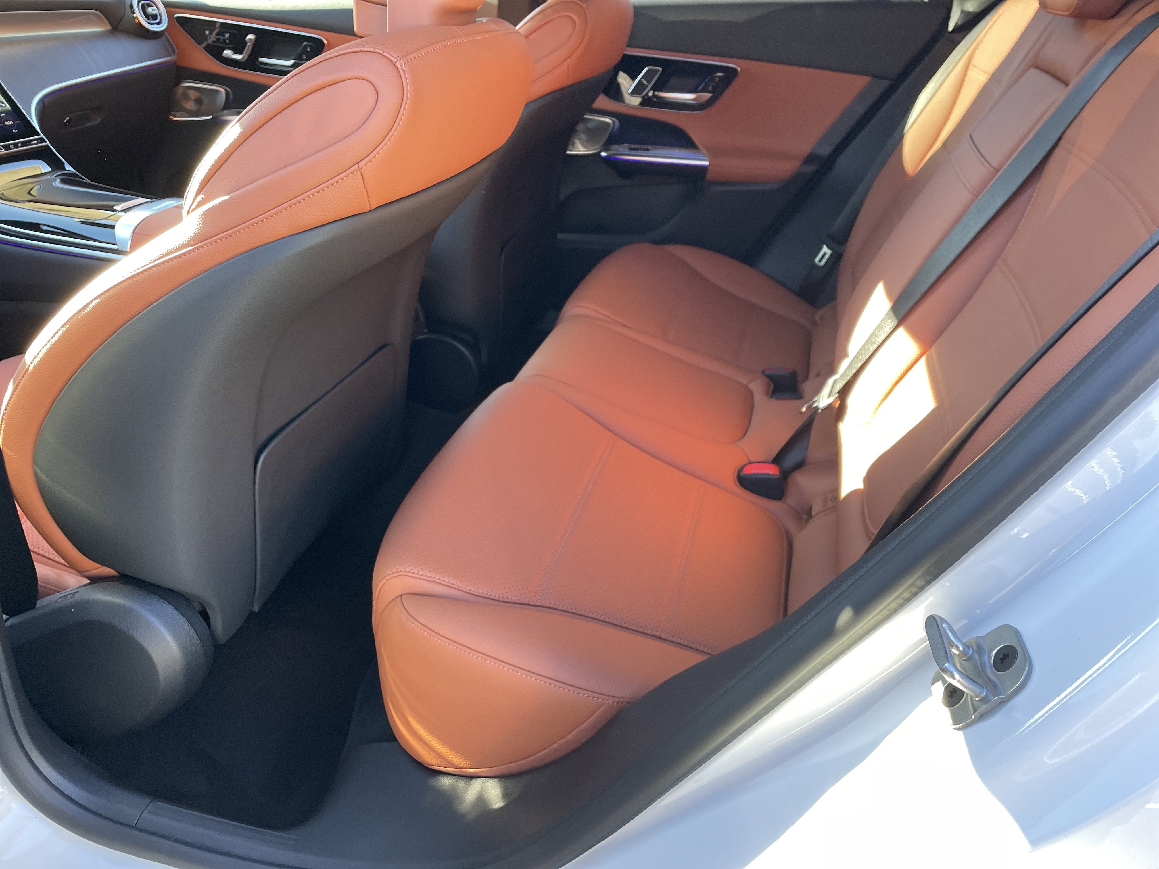 New 2026 Mercedes-Benz GLC 300 image 36
