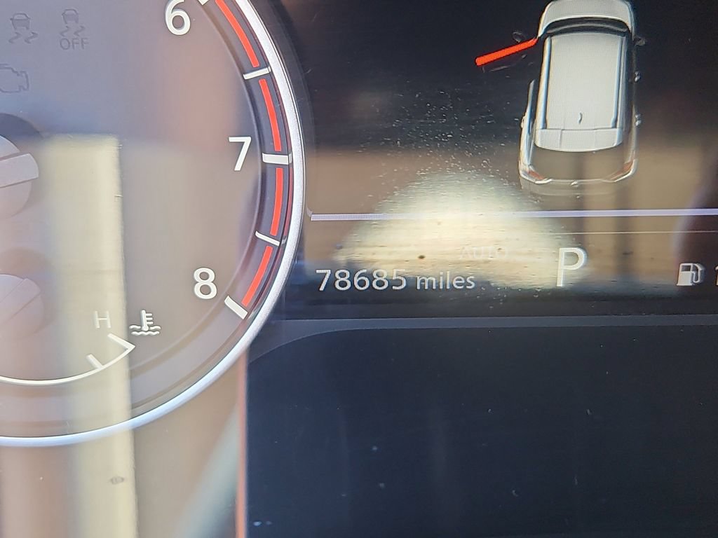 Used 2023 Nissan Rogue SV AWD/4WD image 13