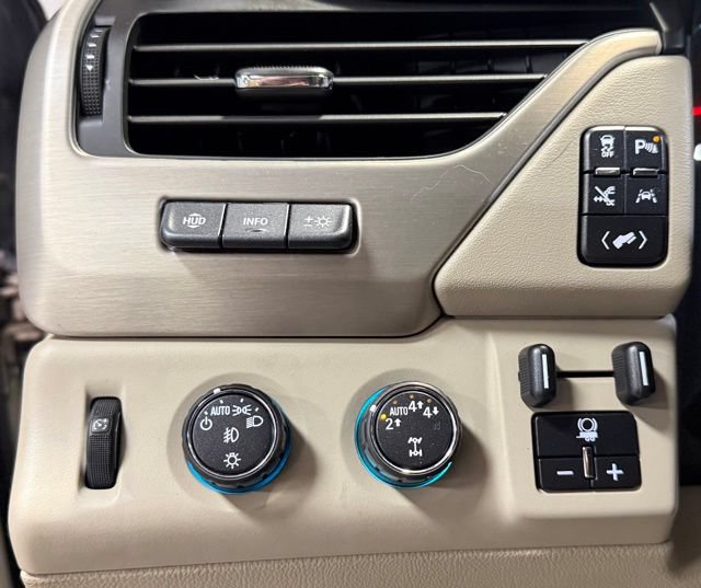 Used 2020 GMC Yukon Denali AWD/4WD image 18