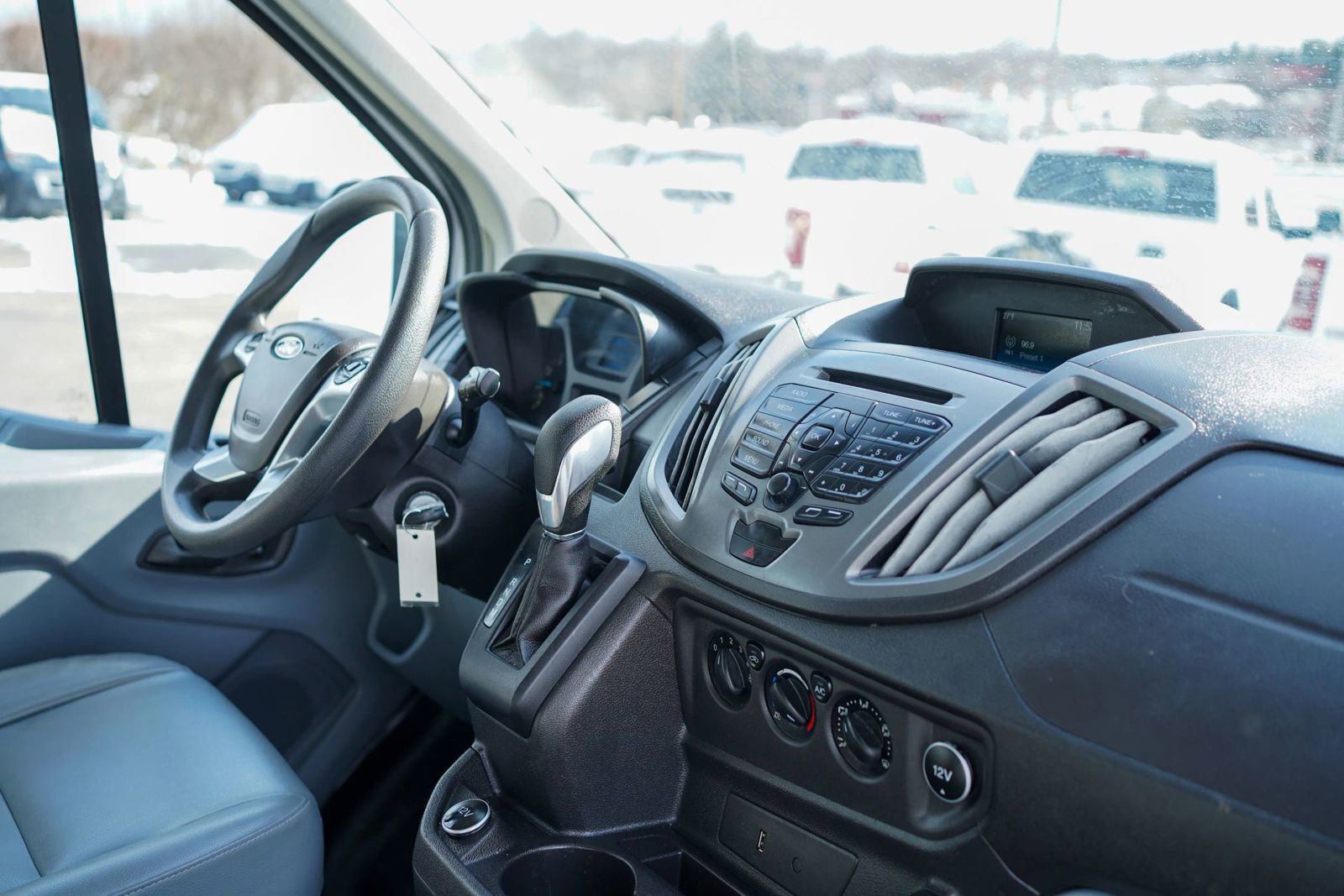 Used 2018 Ford Transit 150 XL RWD image 13