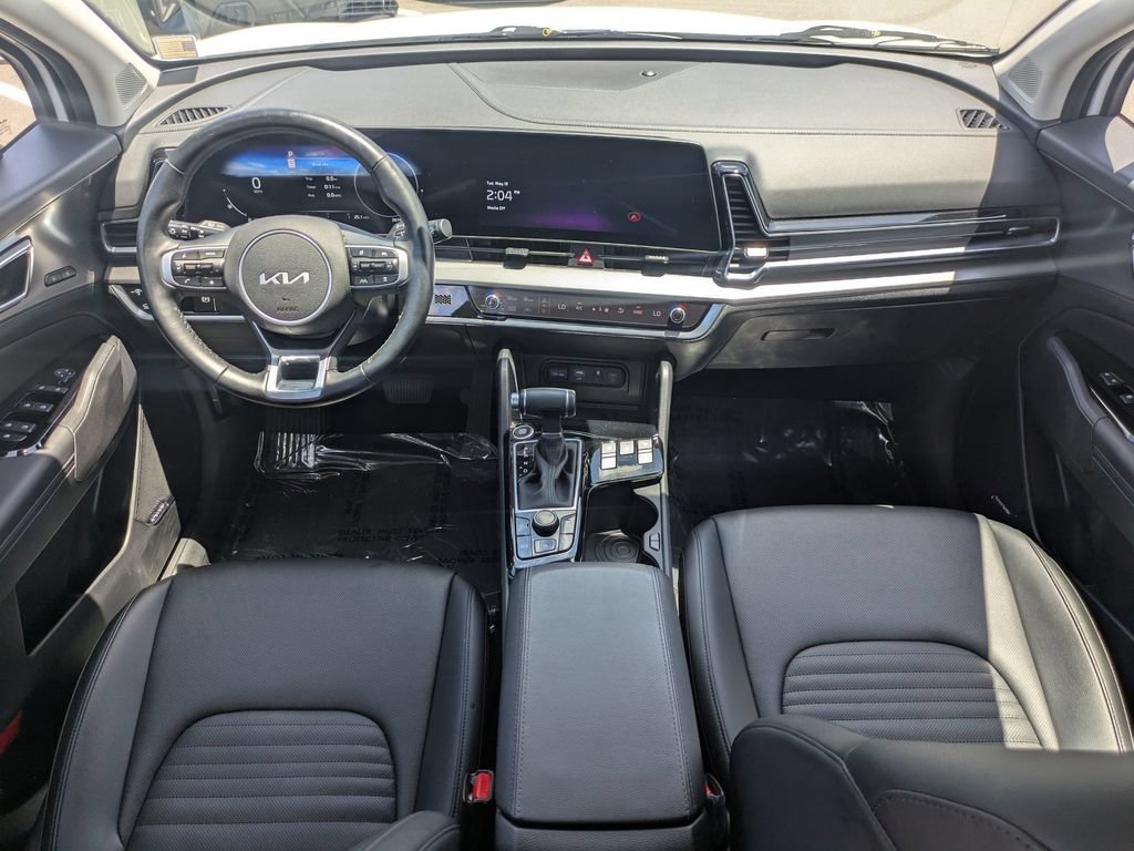 Used 2025 Kia Sportage SX FWD image 18