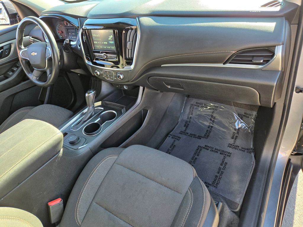 Used 2019 Chevrolet Traverse LT w/ LPO, Cargo Package image 22