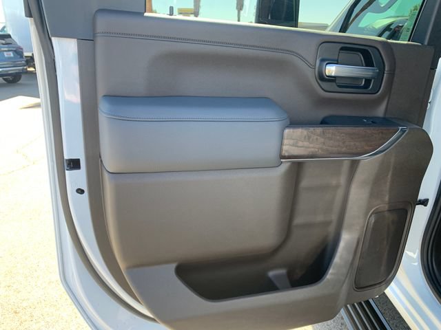 Used 2021 GMC Sierra 3500 Denali w/ Denali Ultimate Package AWD/4WD image 15