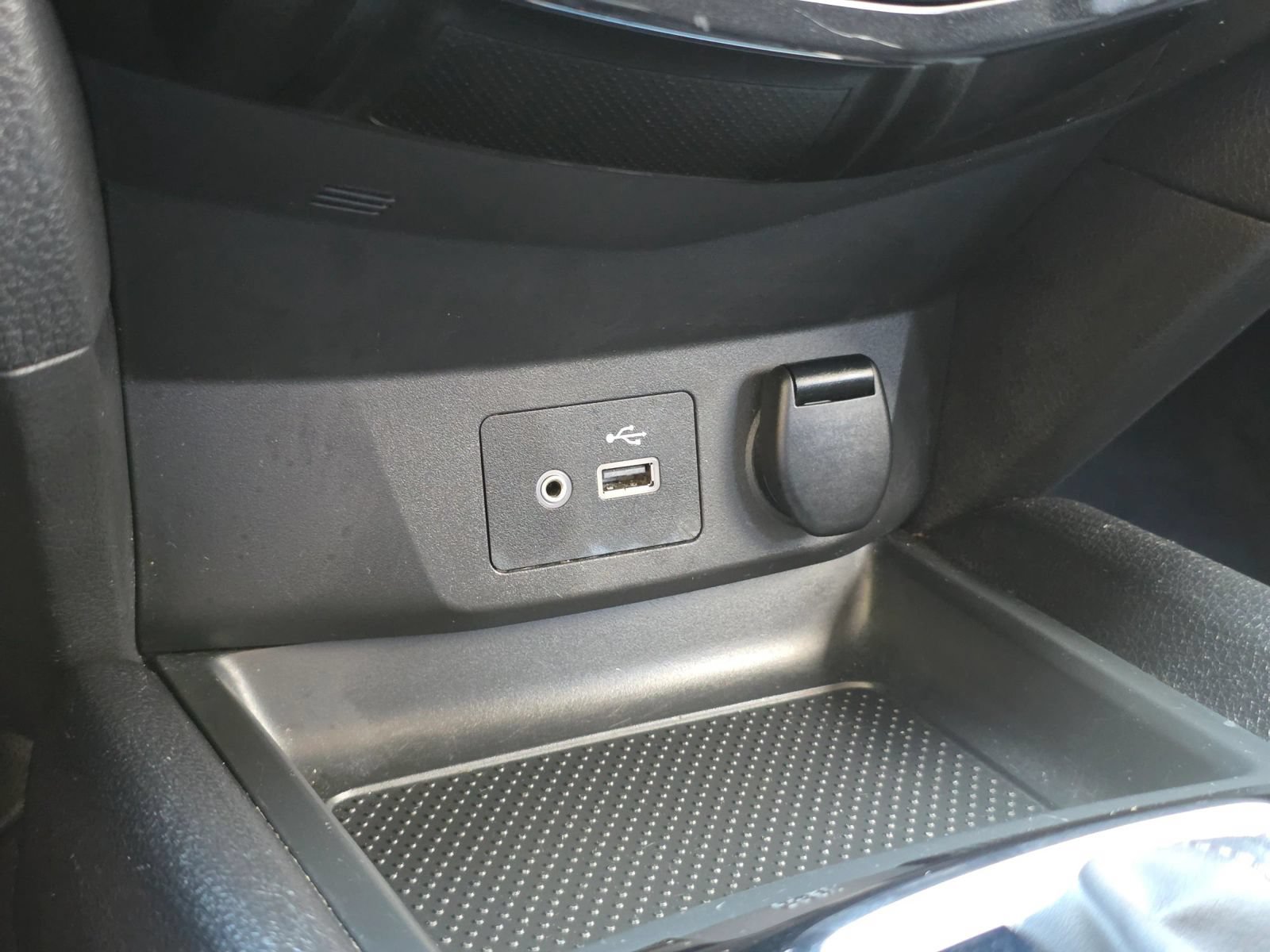 Used 2022 Nissan Rogue Sport S FWD image 21