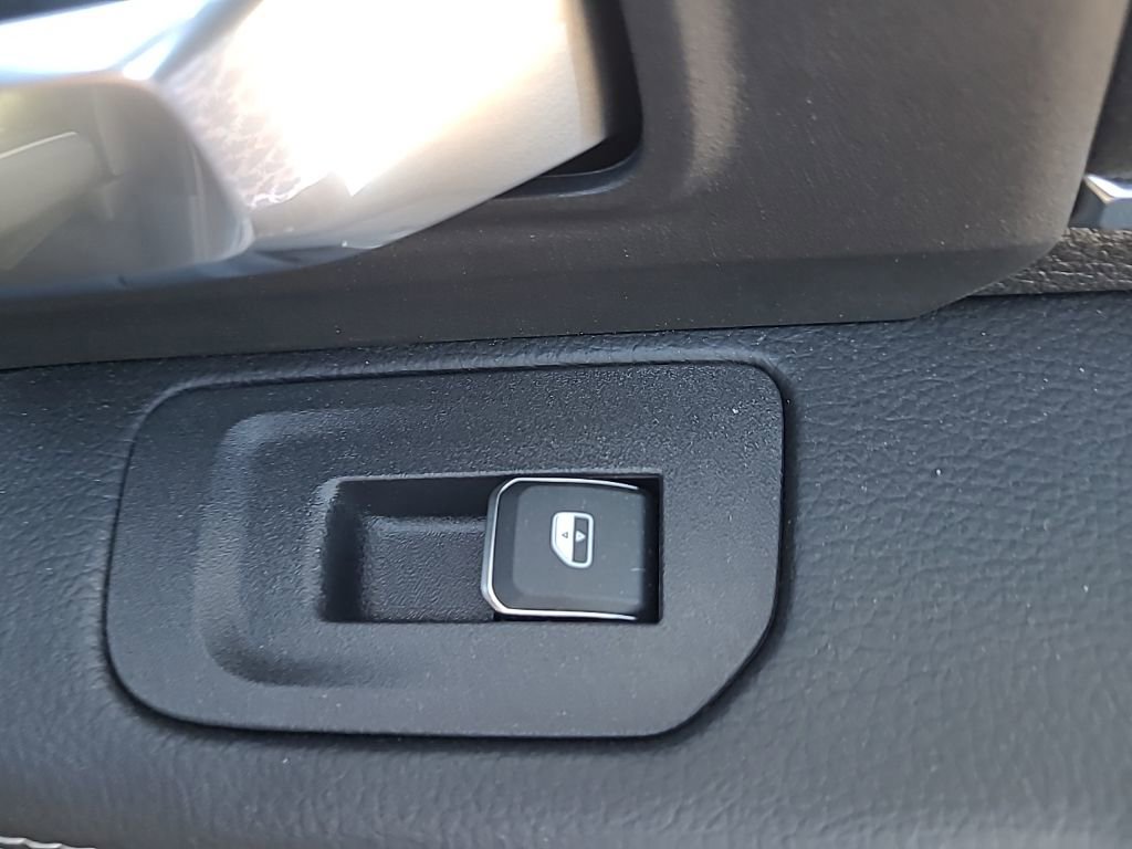 New 2026 RAM 2500 Laramie w/ Sport Appearance Package image 28