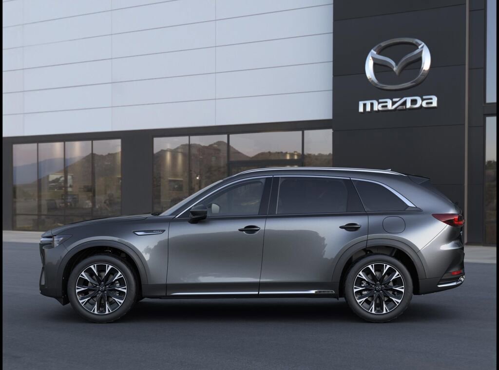 New 2026 MAZDA CX-90 Plug-In Hybrid w/ Premium Plus image 3