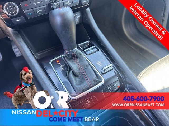 Used 2025 Jeep Compass Trailhawk image 25