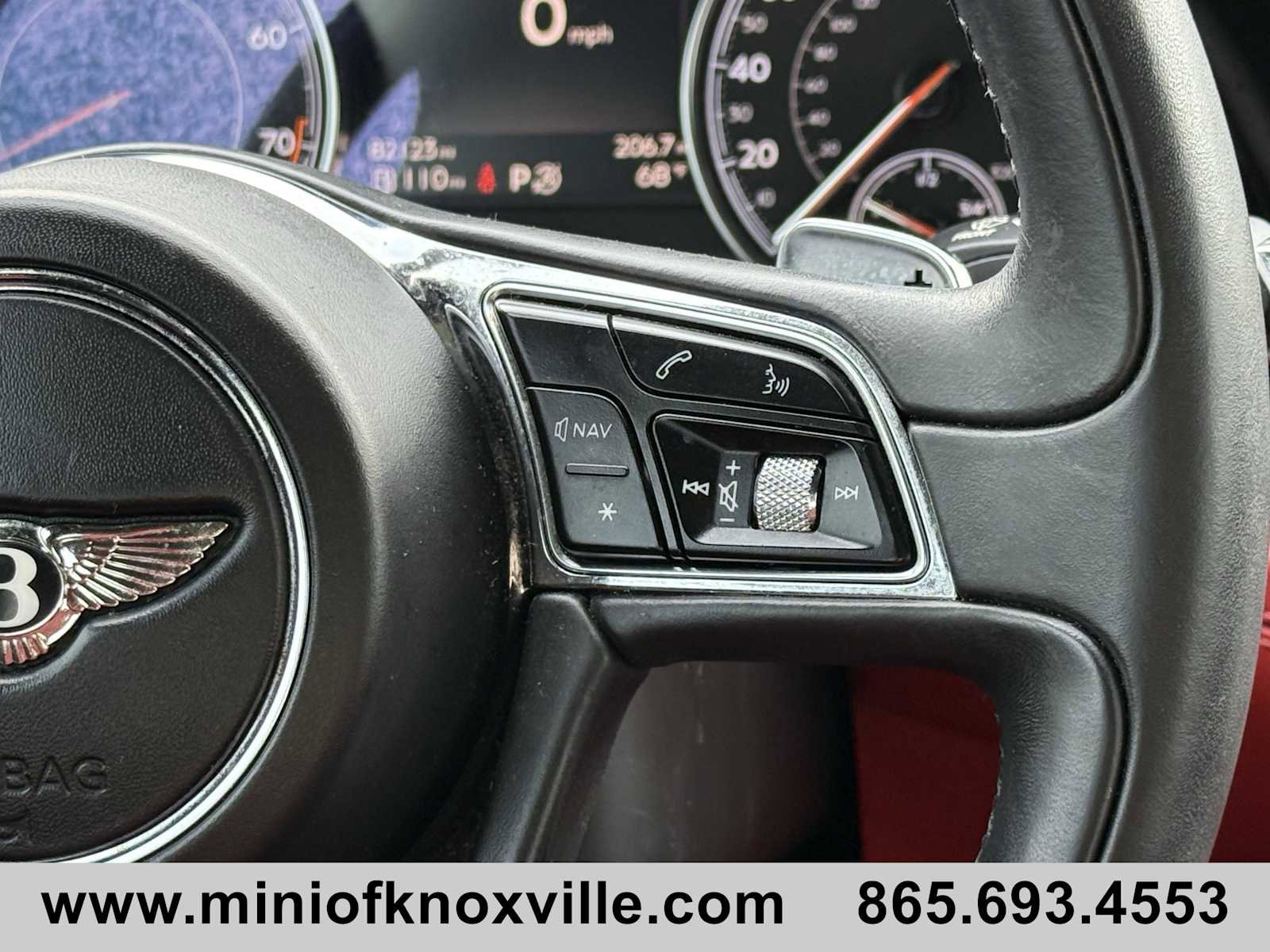 Used 2019 Bentley Bentayga image 18