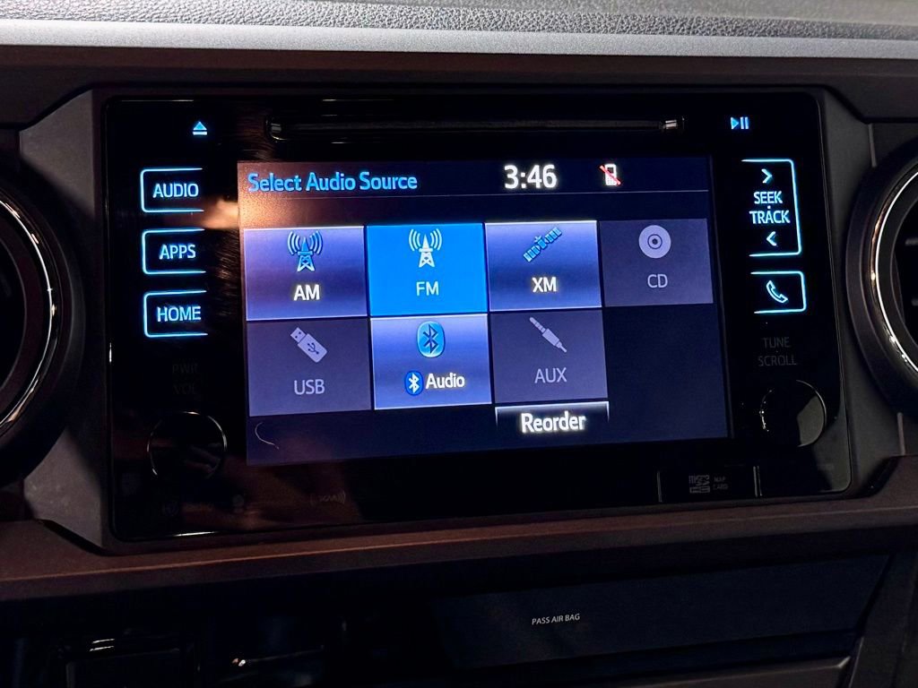 Used 2018 Toyota Tacoma TRD Off-Road image 18