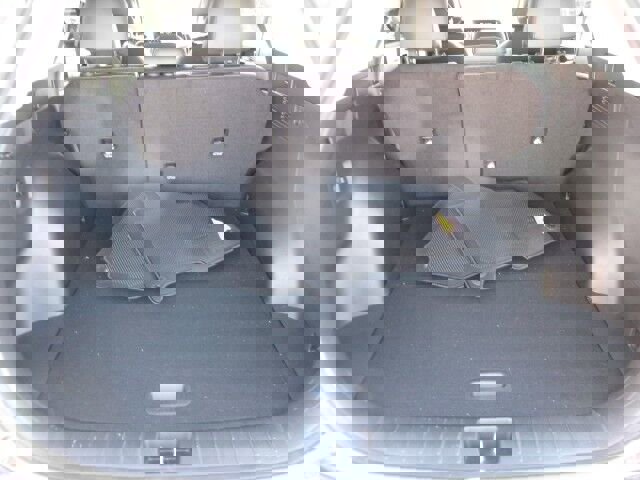 Used 2025 Kia Sportage SX image 23