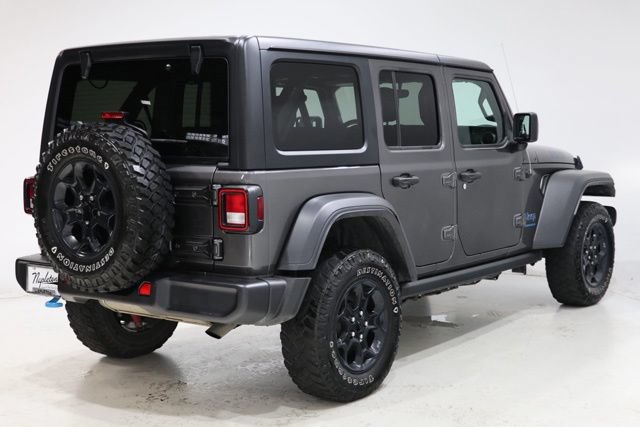 Used 2023 Jeep Wrangler Unlimited w/ Cold Weather Group AWD/4WD image 8