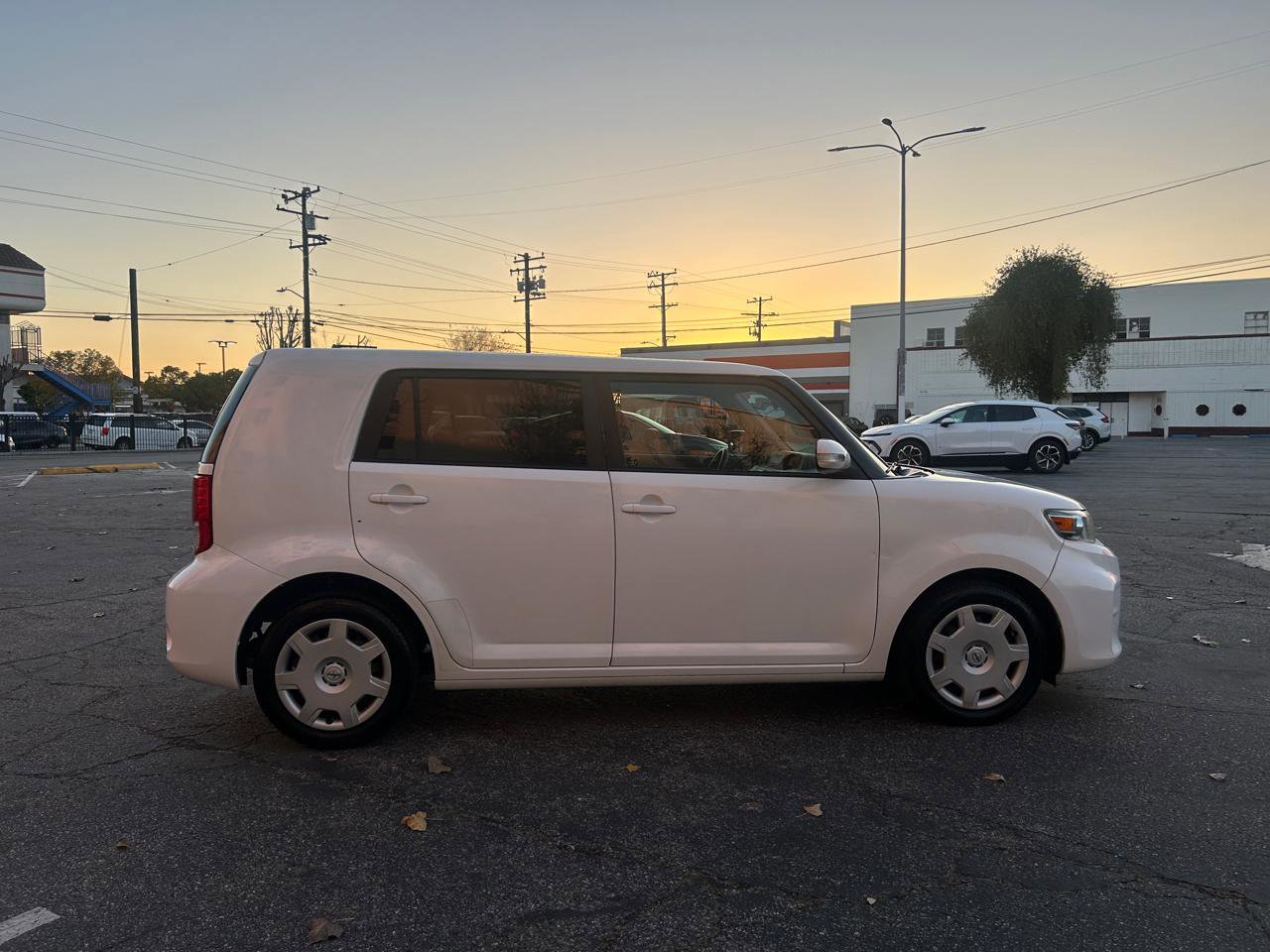 Used 2013 Scion xB image 6