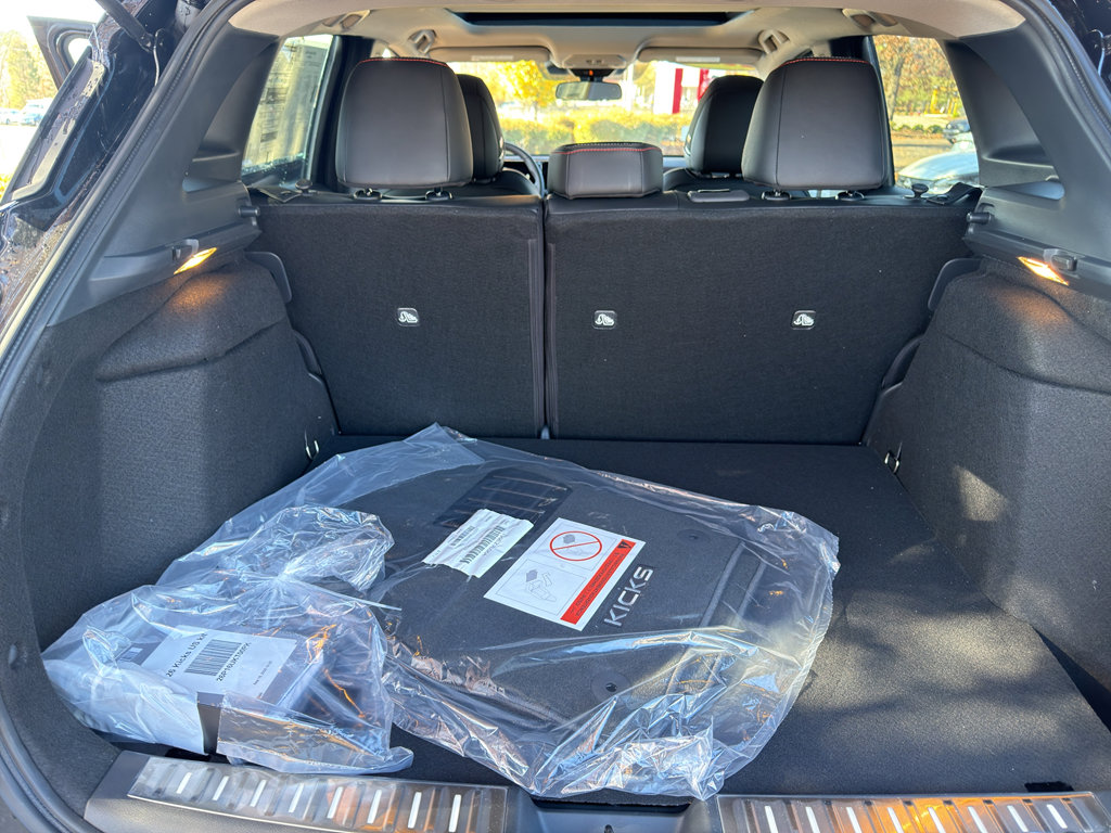 New 2026 Nissan Kicks SR w/ SR Premium Package image 33