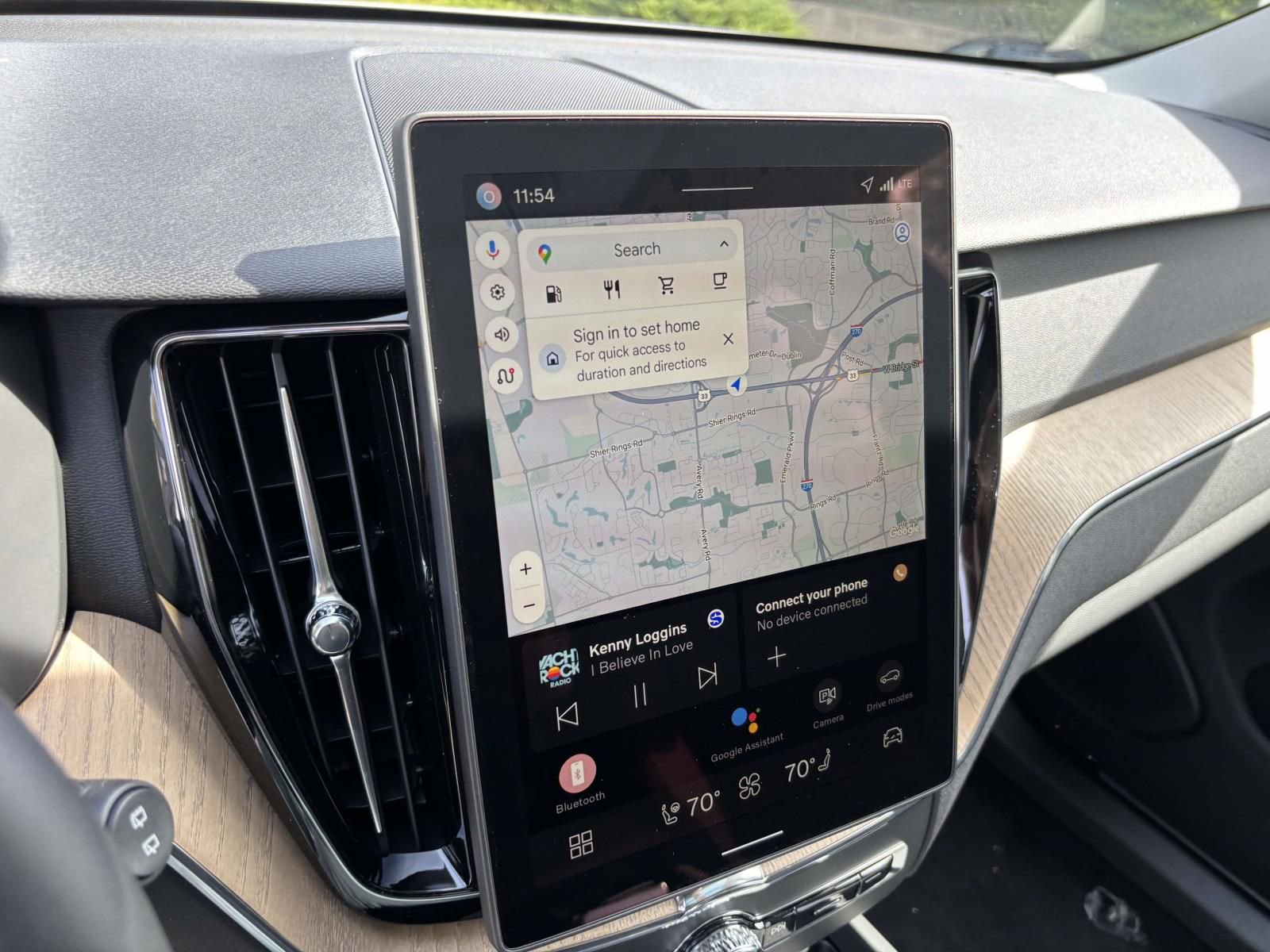 New 2026 Volvo XC60 B5 Plus w/ Protection Package Premier image 19