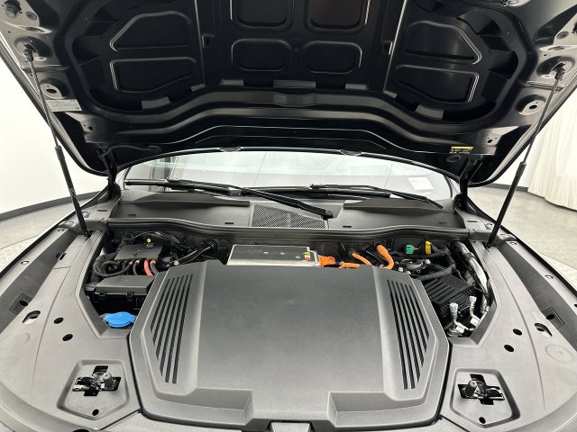Certified 2024 Audi Q8 e-tron Premium Plus w/ Prestige Package AWD/4WD image 26