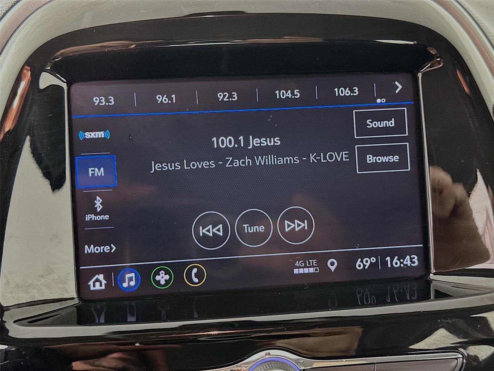 Used 2022 Chevrolet Spark LT FWD image 6