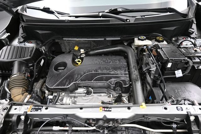 Used 2023 GMC Terrain SLE w/ Driver Convenience Package FWD image 32