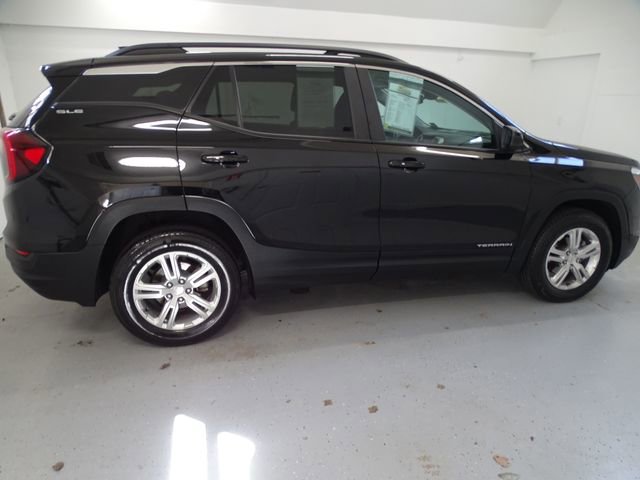 Used 2022 GMC Terrain SLE w/ Driver Convenience Package image 22