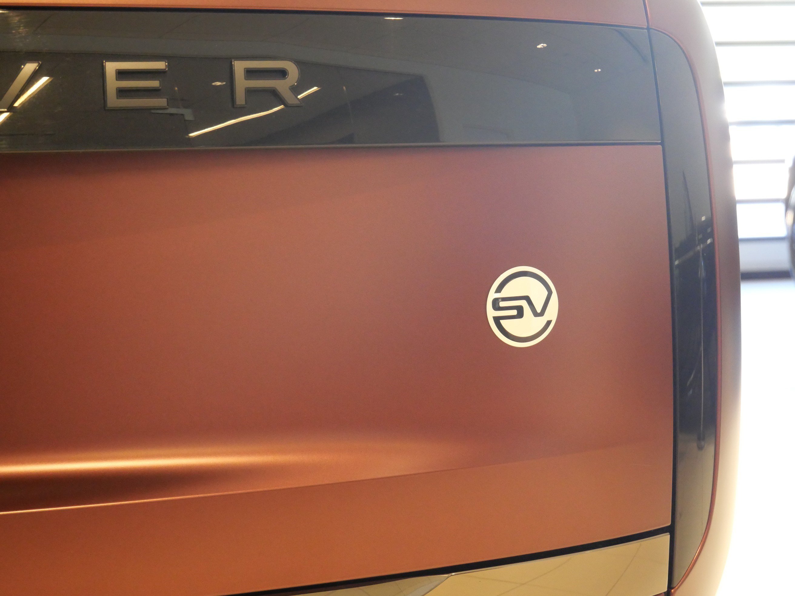Certified 2023 Land Rover Range Rover SV AWD/4WD image 11