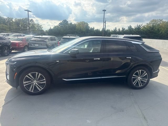 Certified 2024 Cadillac Lyriq Luxury w/ LPO, Floor Liner Package AWD/4WD image 2