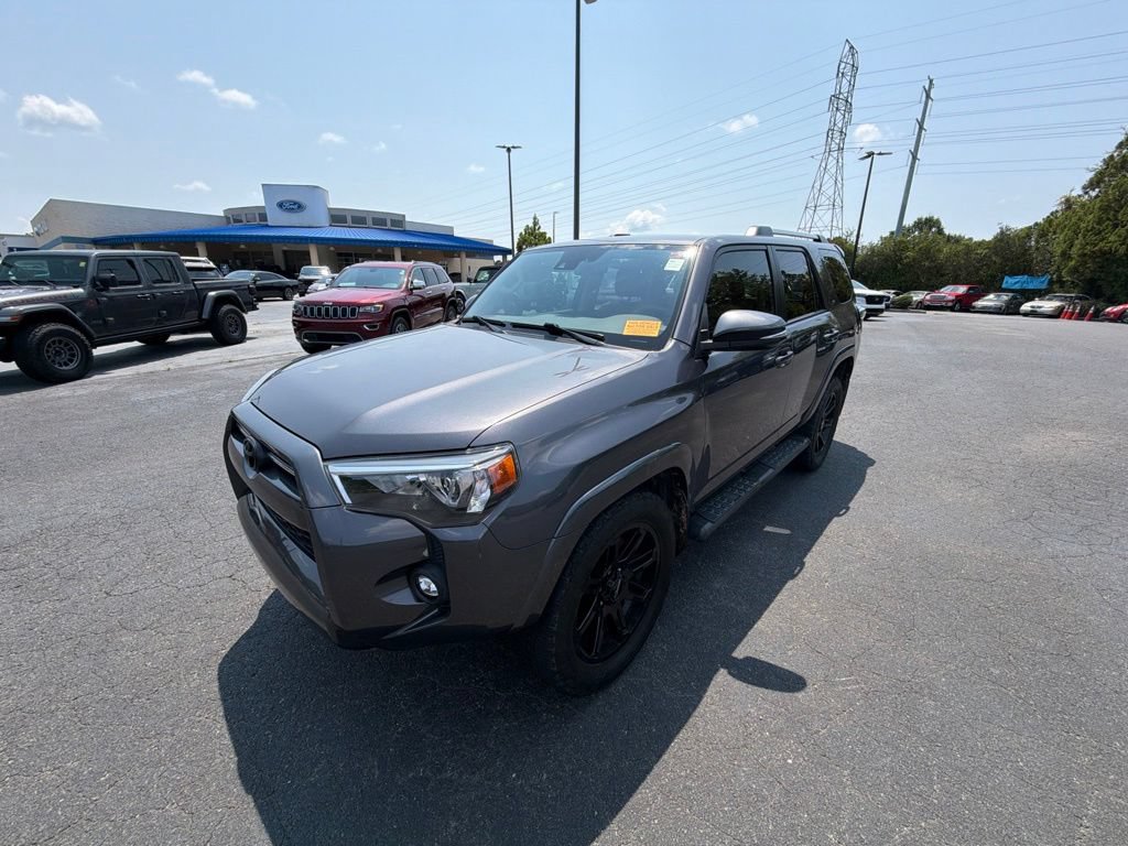 Used 2021 Toyota 4Runner SR5 Premium w/ Moonroof Package RWD image 16