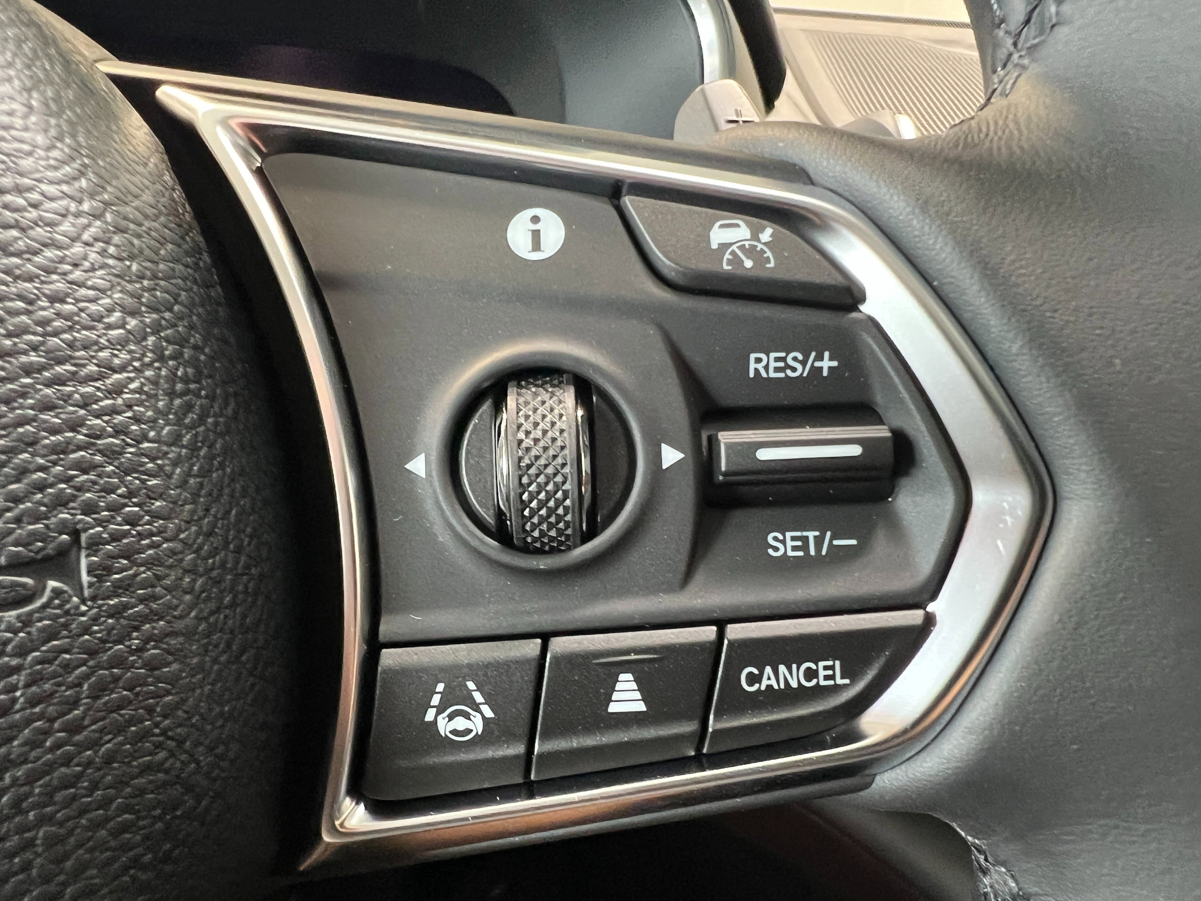 New 2026 Acura MDX SH-AWD w/ Technology Package image 18