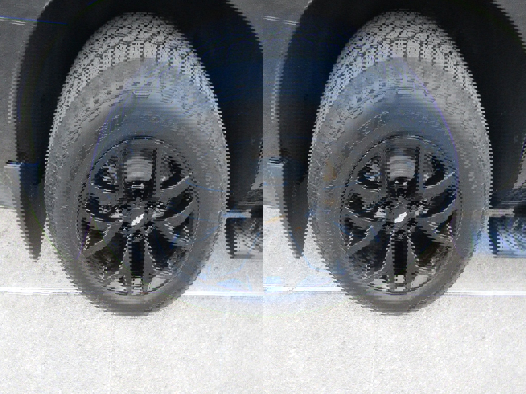 Used 2022 Chevrolet Tahoe Z71 w/ Luxury Package AWD/4WD image 12