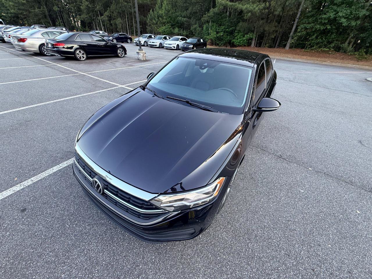 Used 2022 Volkswagen Jetta SE w/ Panoramic Sunroof Package FWD image 33