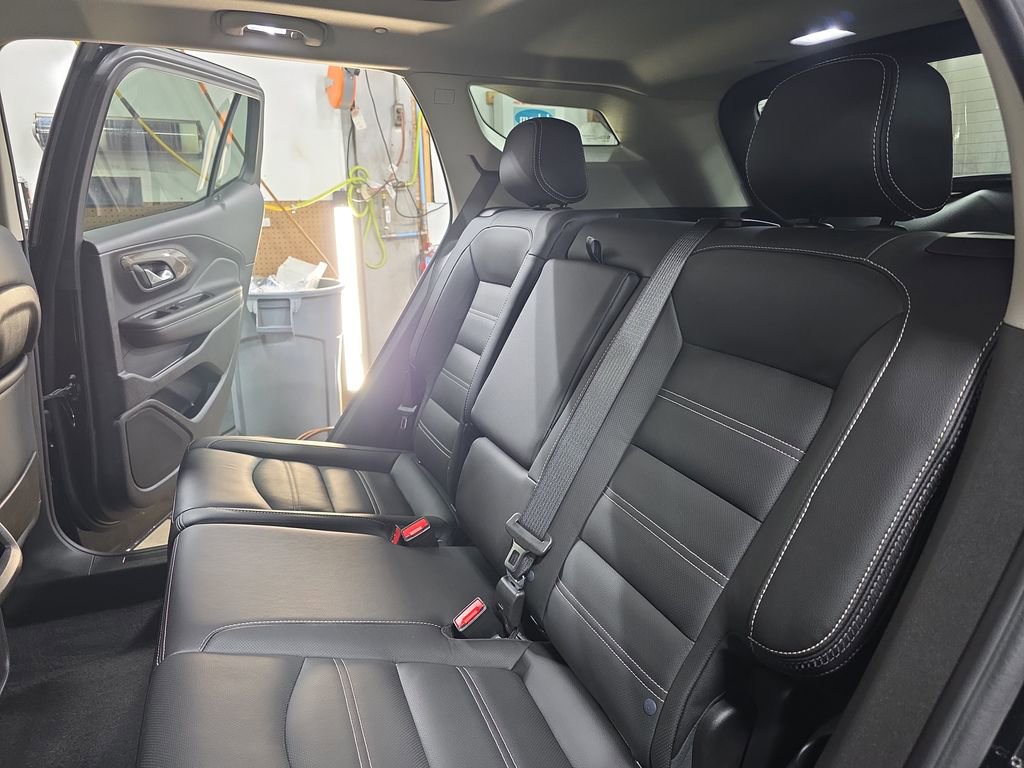 Used 2022 GMC Terrain Denali w/ Black Diamond Edition AWD/4WD image 14