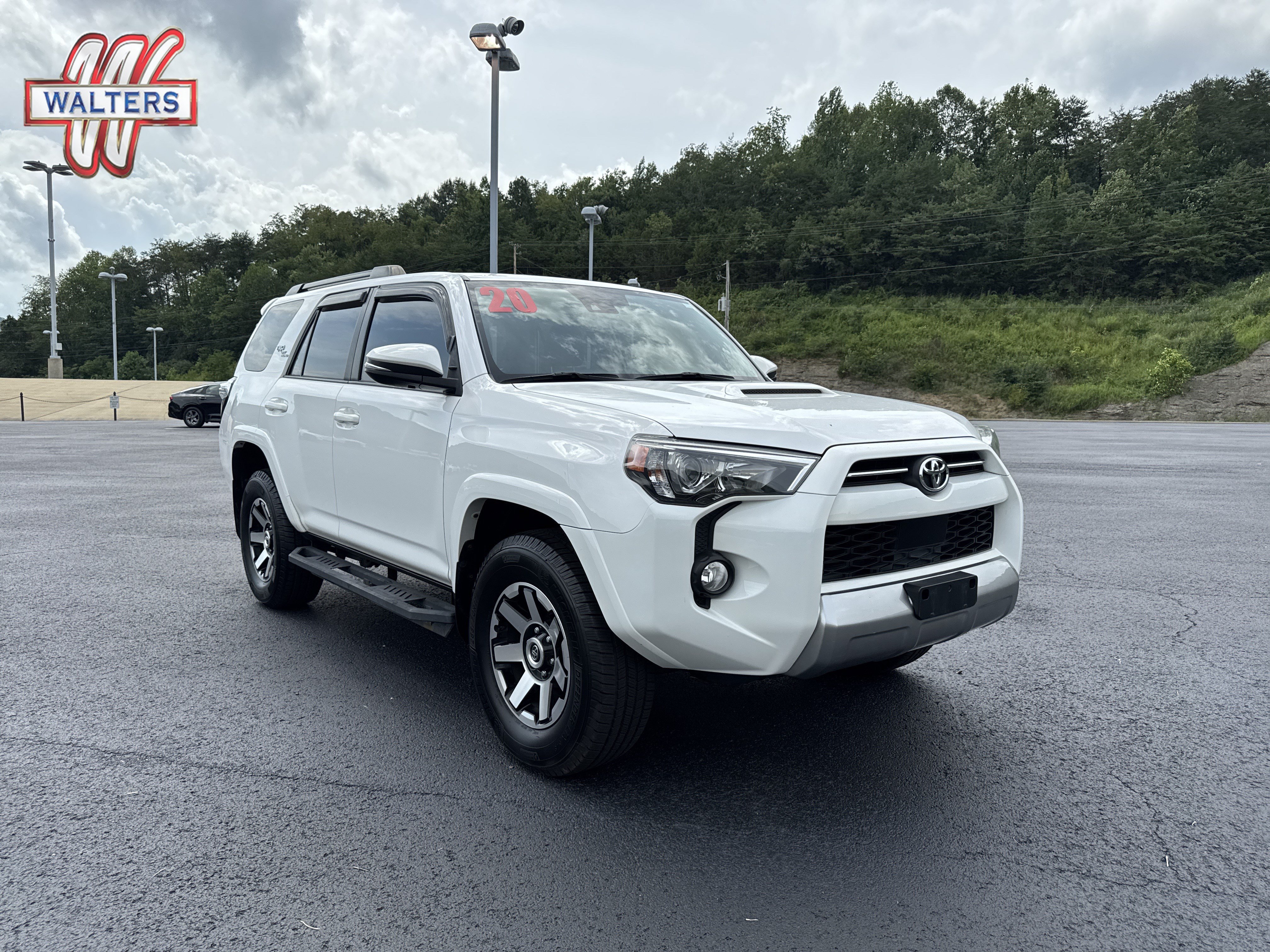 Used 2020 Toyota 4Runner TRD Off-Road Premium w/ Moonroof Package AWD/4WD image 1