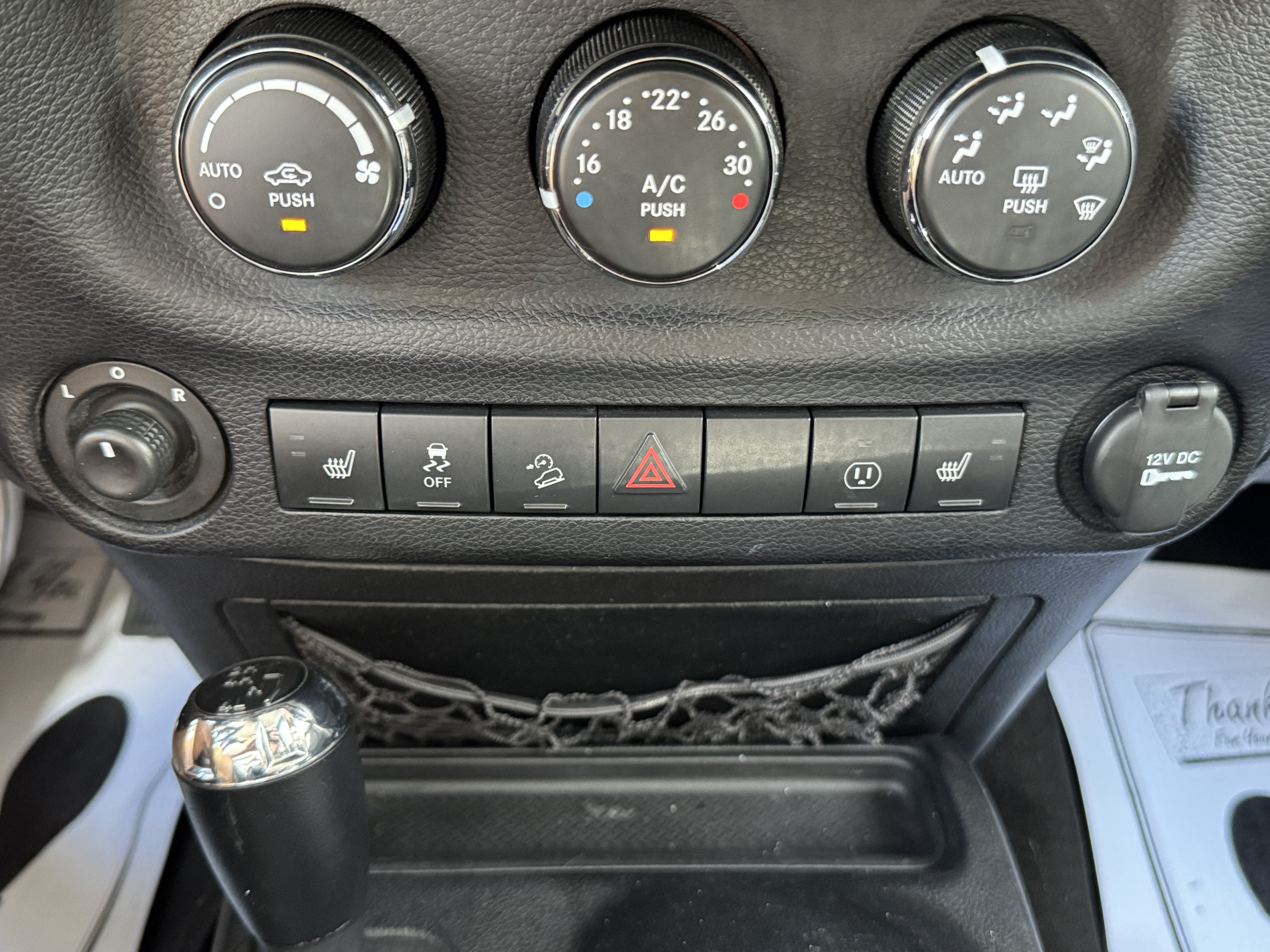 Used 2013 Jeep Wrangler Unlimited Sahara w/ Dual Top Group AWD/4WD image 18