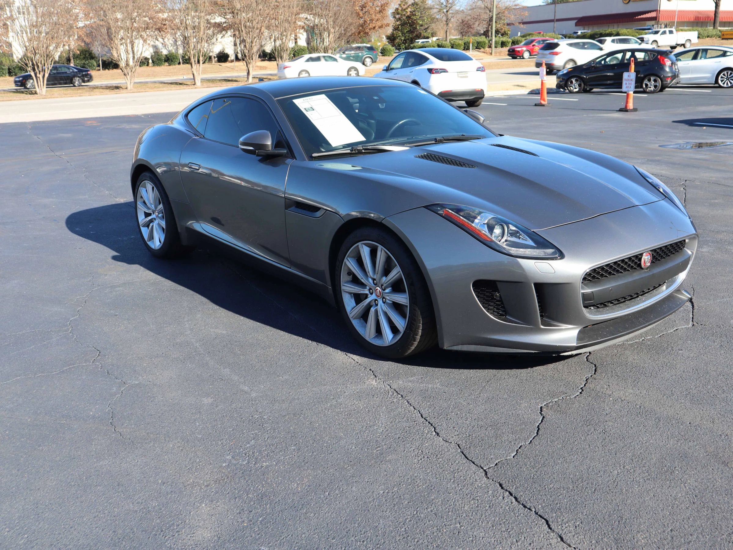 Used 2016 Jaguar F-TYPE Coupe image 10