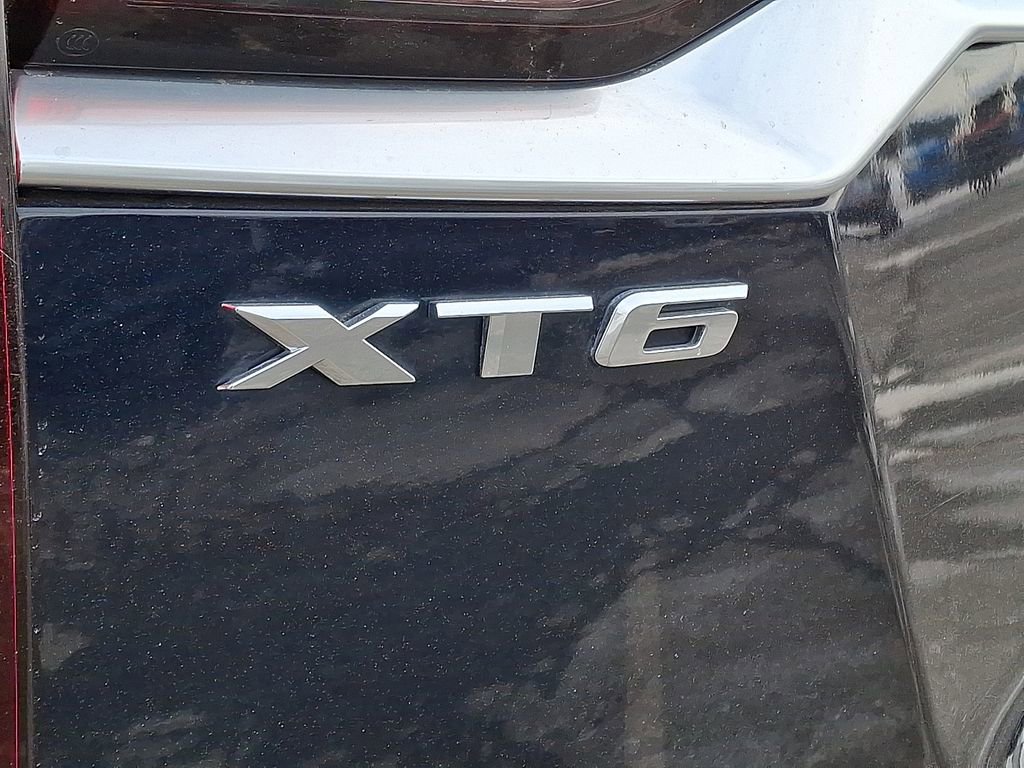 Used 2021 Cadillac XT6 Premium Luxury image 30