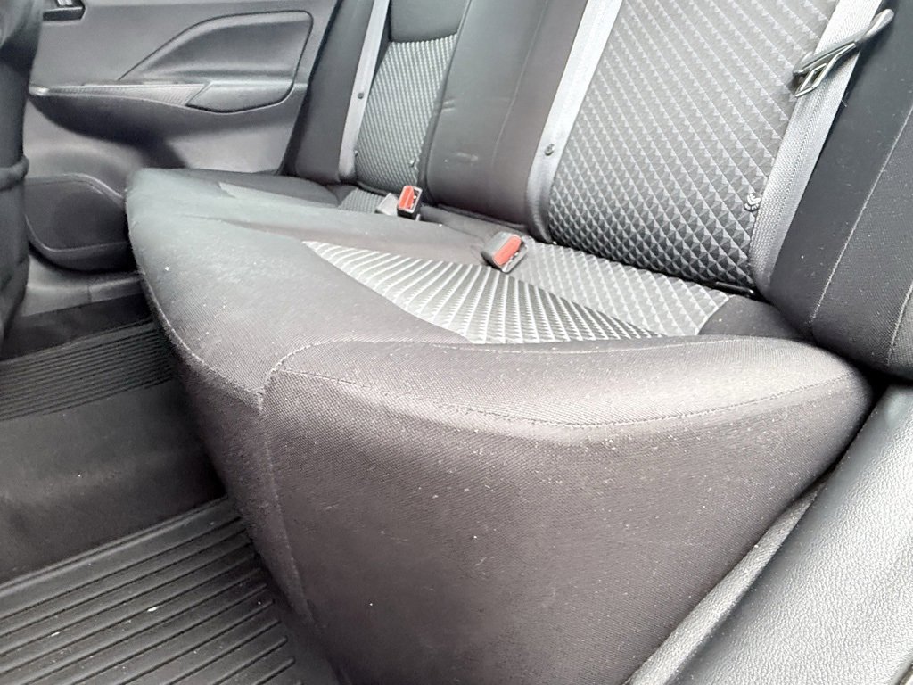 Used 2021 Nissan Versa S image 28