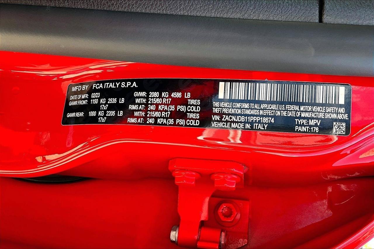 Used 2023 Jeep Renegade Latitude AWD/4WD image 20