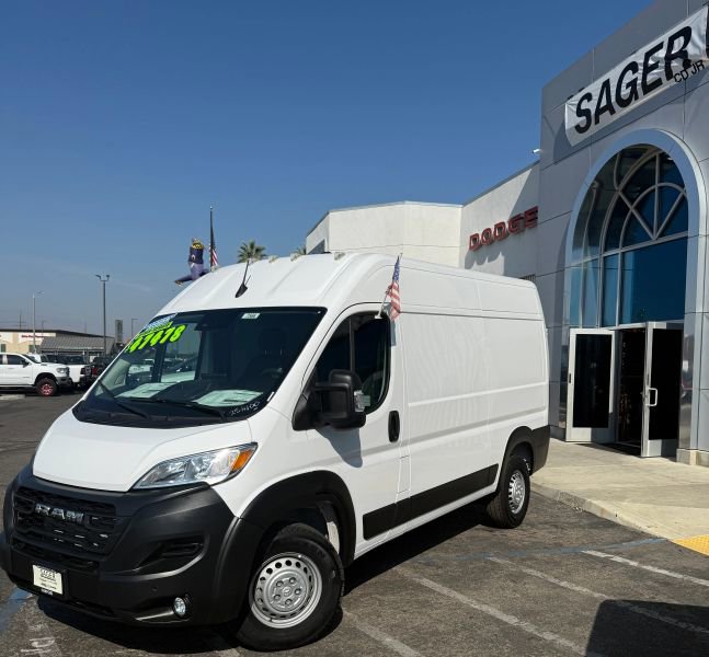 New 2025 RAM ProMaster 2500 w/ Premium Convenience Group image 33