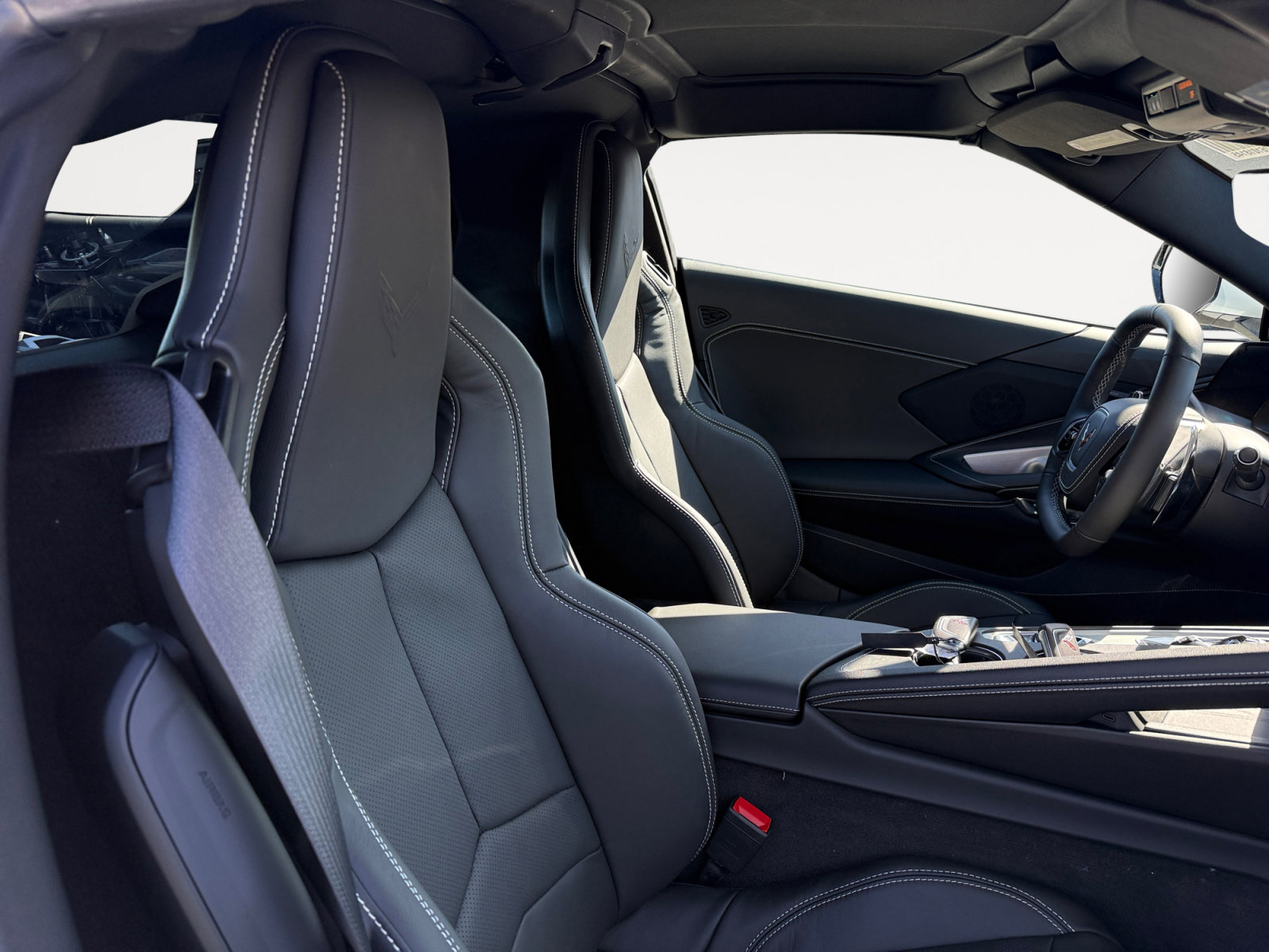 New 2026 Chevrolet Corvette Stingray Coupe w/ Battery Protection Package image 18