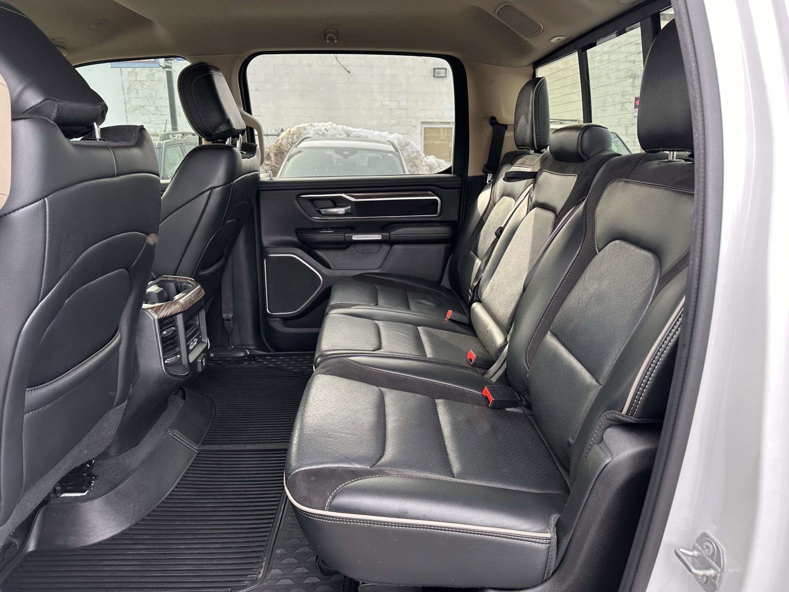 Used 2019 RAM 1500 Laramie image 14