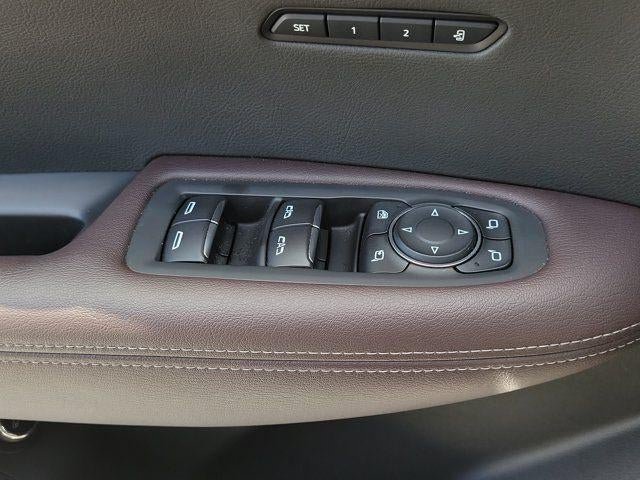 Certified 2023 Cadillac XT6 Premium Luxury FWD image 17